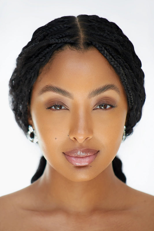 Fluffy brows after DIY lamination with the Brow Snob Pro Lamination Kit.